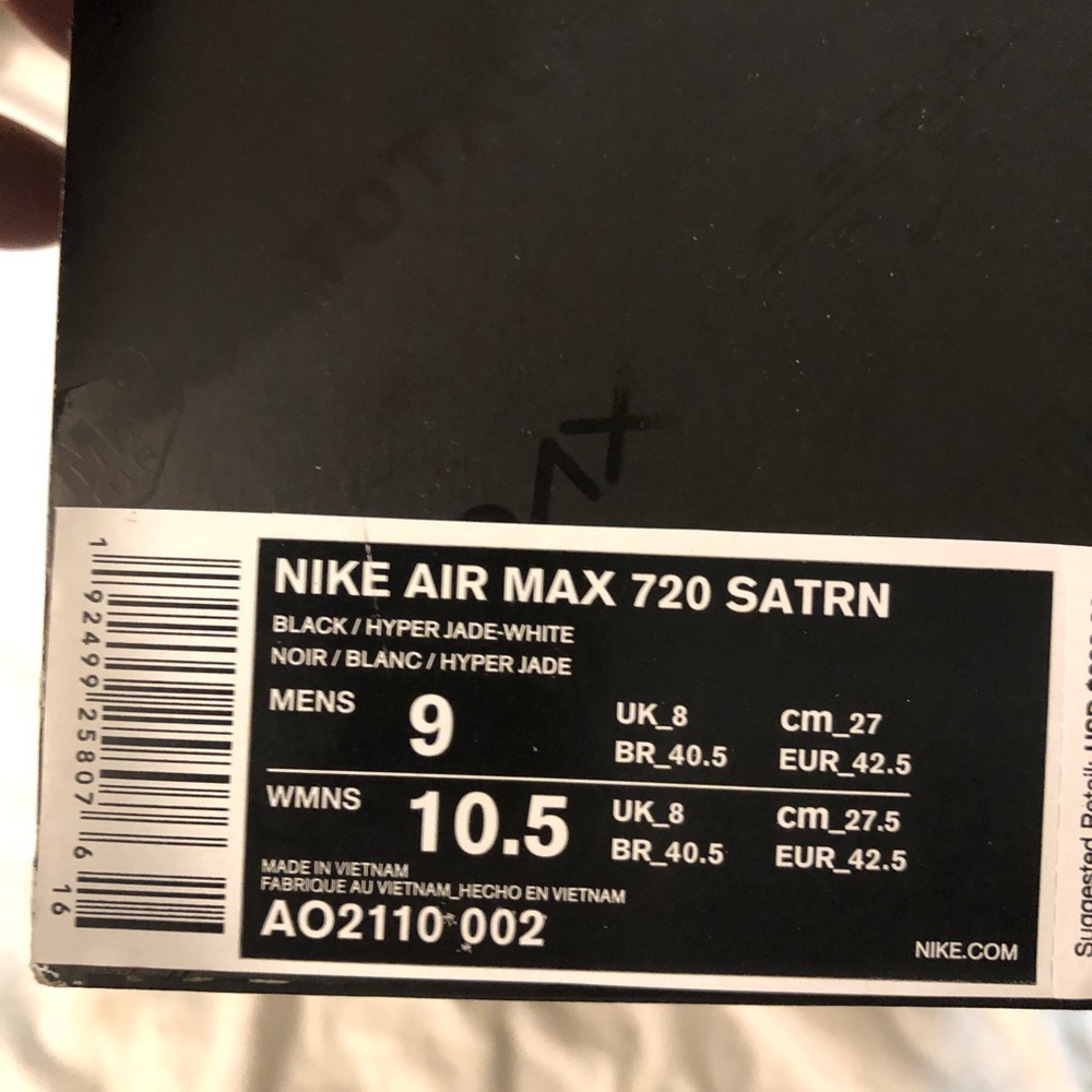 Nike Air Max 720 SATRN Black Hyper Jade White
